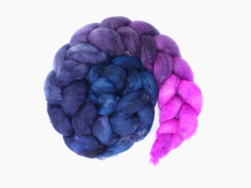 Spiral of braided fibre. Colour transition- navy-purple-violet-pink