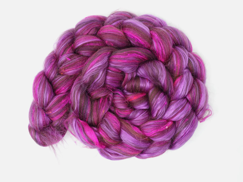 Magenta-Purple Fibre